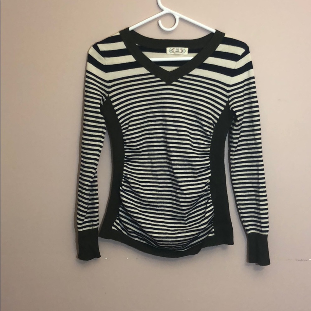 Green/navy/white striped sweater